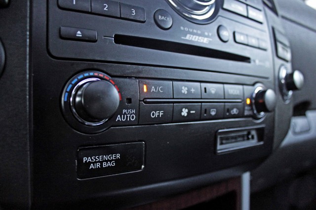 b10 - radio and ac