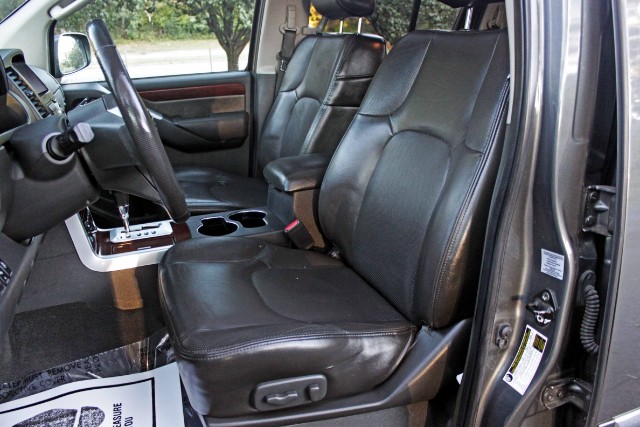 c2 - left- seat