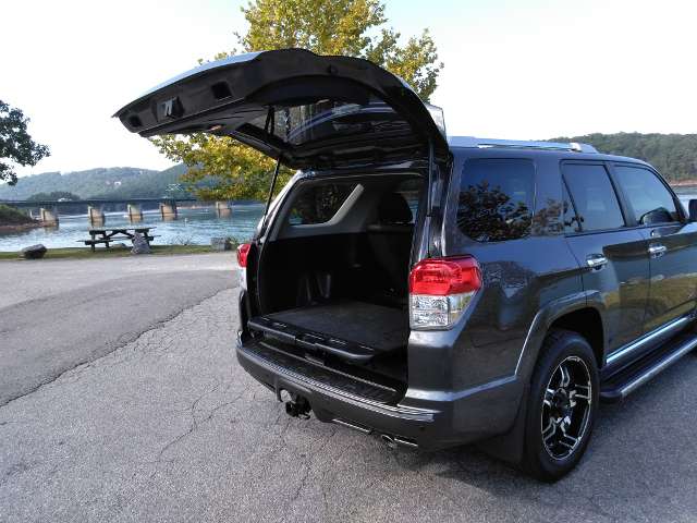 B4 Trunk